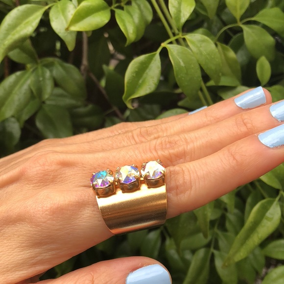 Gold Aurora Borealis Boho Crystal Statement Ring - Picture 4 of 9